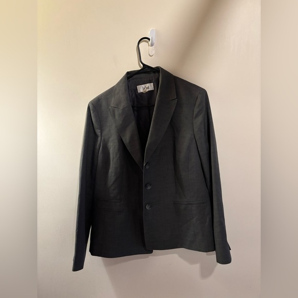 Le Suit Blazer - Picture 1 of 3